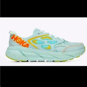 NEVER WORN! Hoka Clifton L shoe!